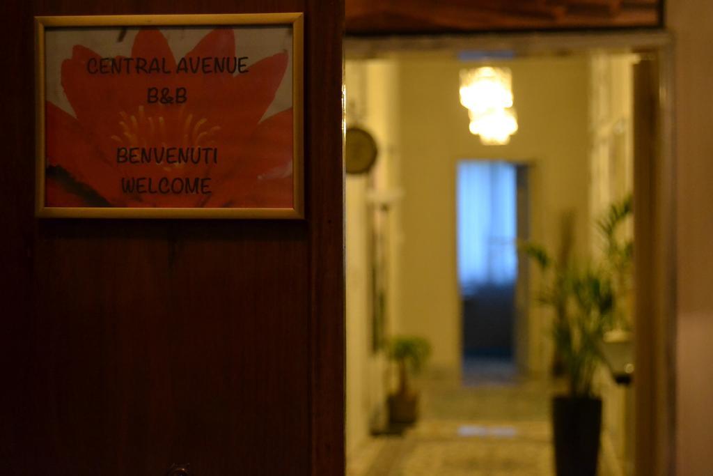 Central Avenue B&B Болонья Экстерьер фото