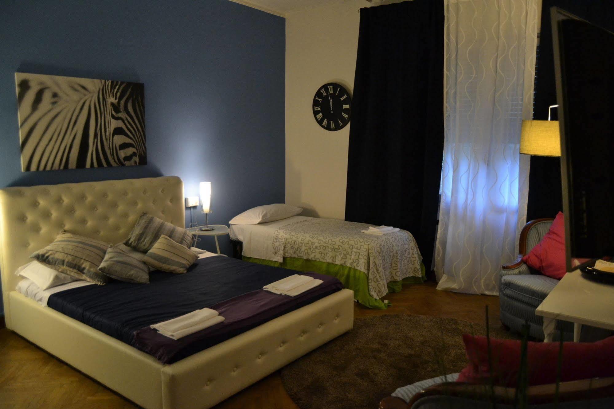 Central Avenue B&B Болонья Экстерьер фото